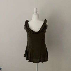 Deletta olive green flowy tank